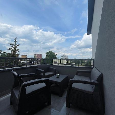 Near Sanktuarium Beautiful View And Free Parking Apartment Krakow Luaran gambar