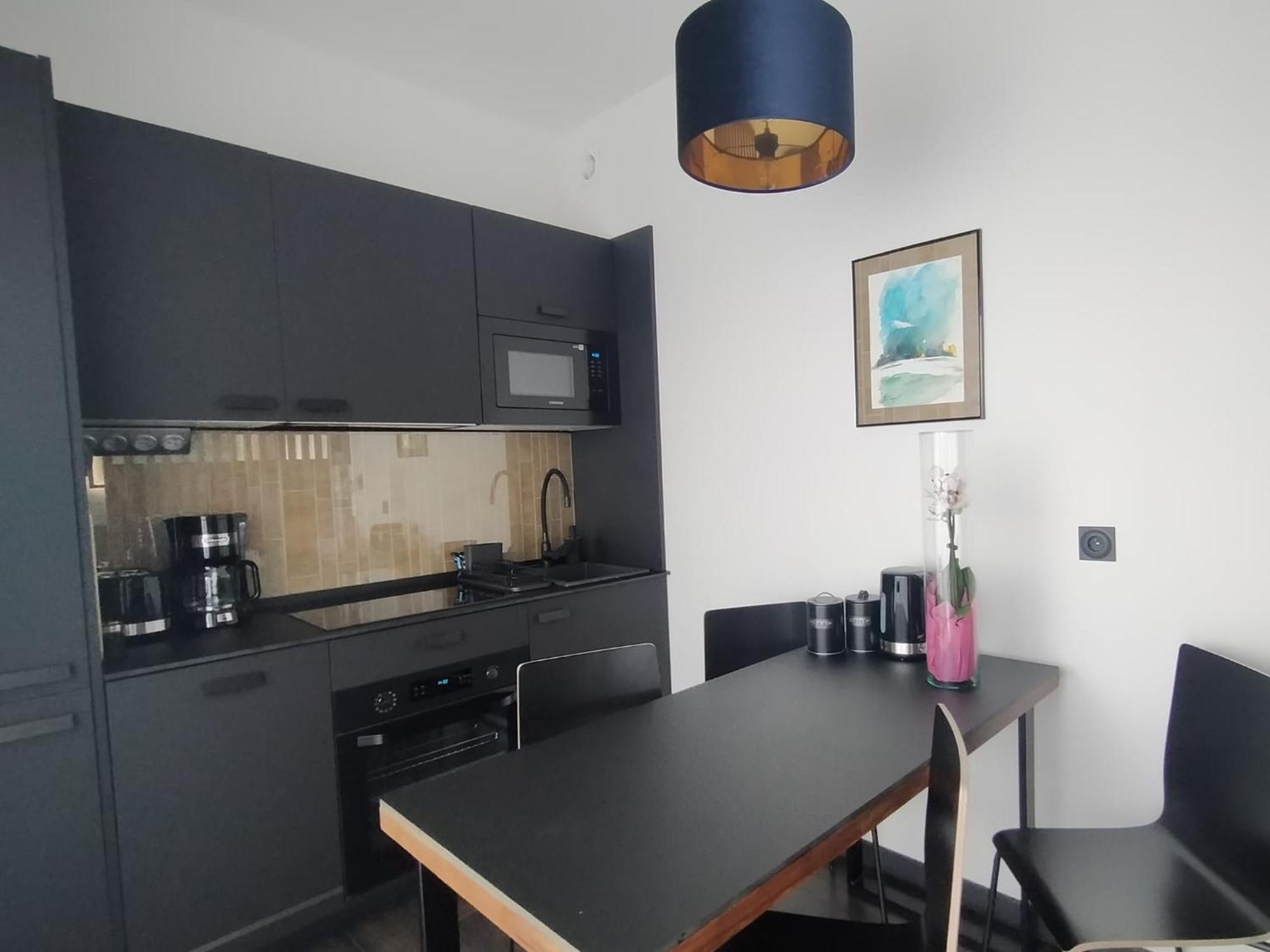 Near Sanktuarium Beautiful View And Free Parking Apartment Krakow Luaran gambar